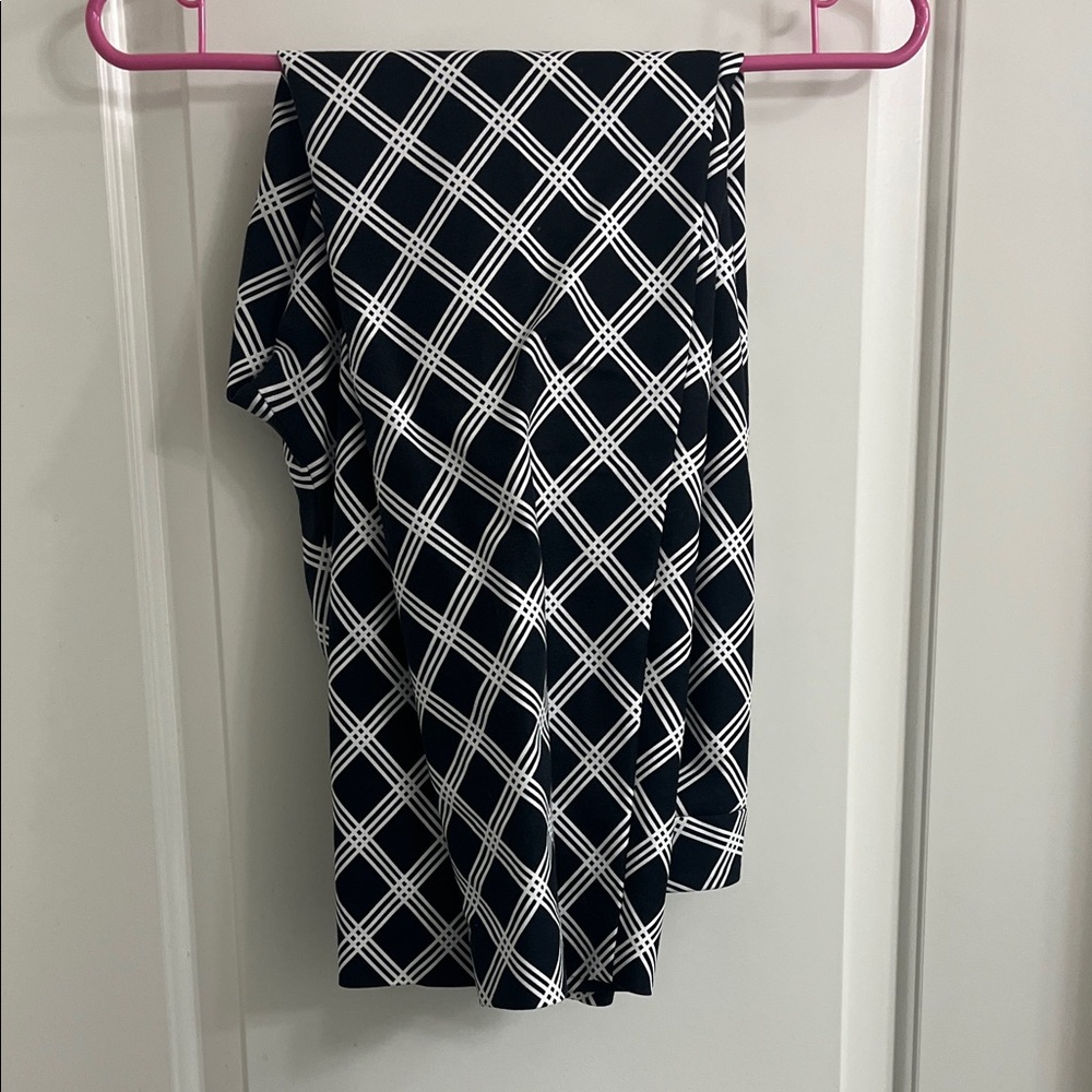 Stylish Black and White Checkered Dress Pant